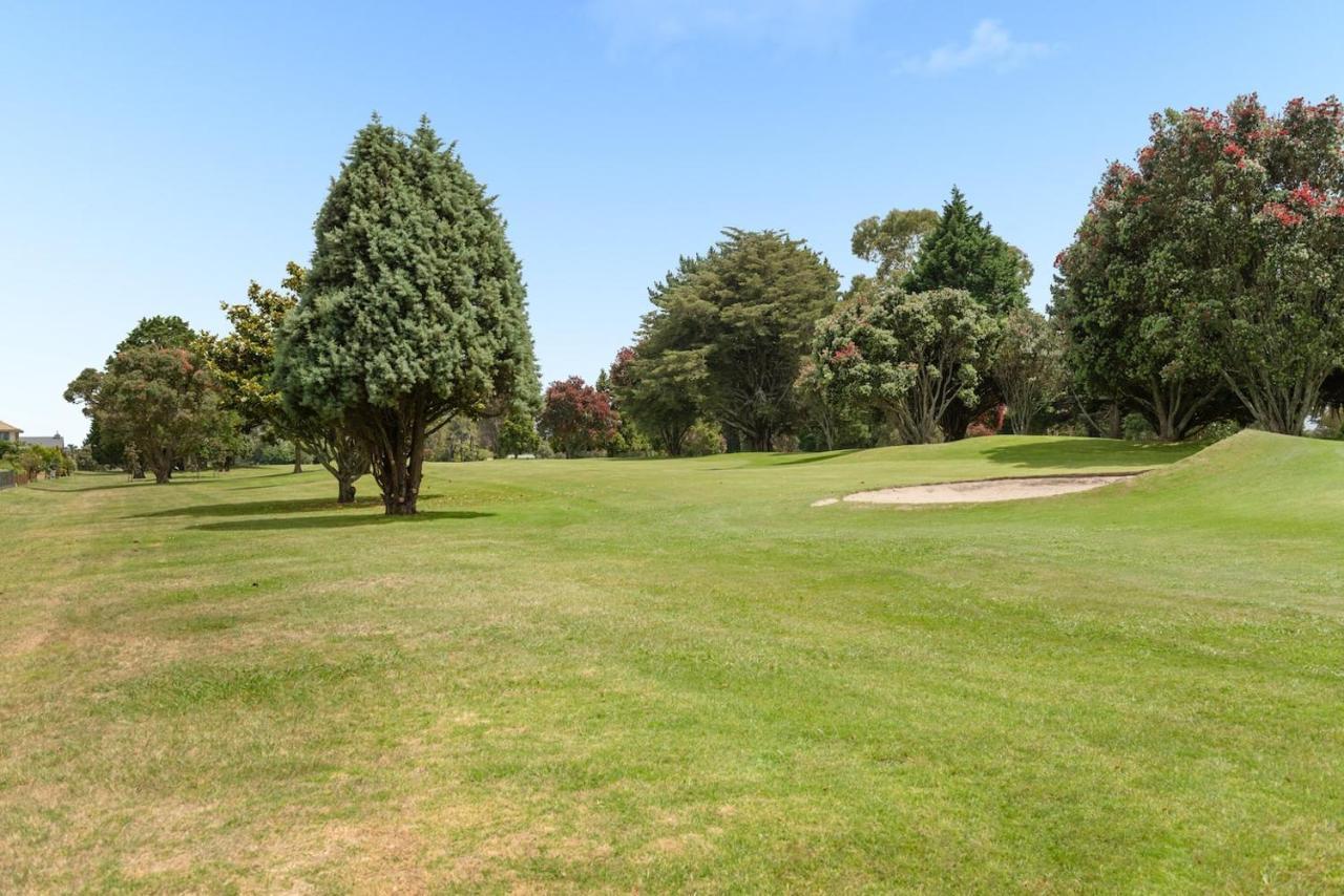 Вилла Golfers Delight In Quiet Cul De Sac Маунт-Маунгани Экстерьер фото